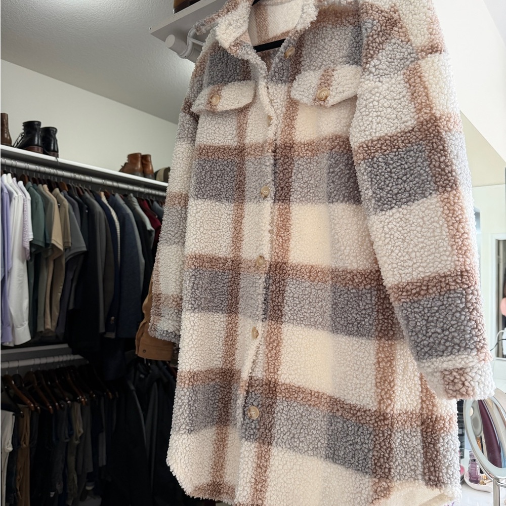 Womens Cream & Taupe Plaid Lightweight Coat
